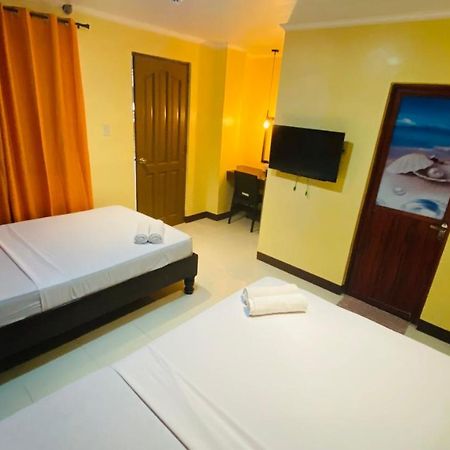 Vicente Aguirre Rooms Boracay Island Exterior photo