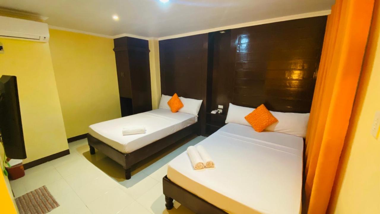 Vicente Aguirre Rooms Boracay Island Exterior photo